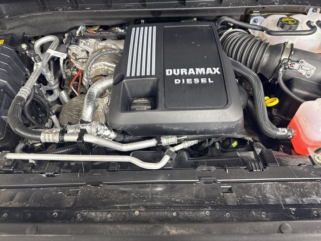 2025 Gmc Sierra 1500 SLT photo 9