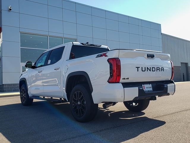 2026 Toyota Tundra SR5 CrewMax photo 5