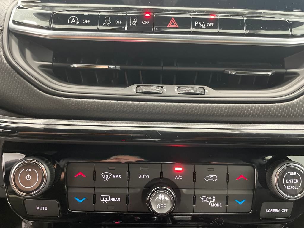2025 Jeep Compass Limited photo 15