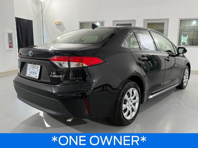 2023 Toyota Corolla Hybrid LE photo 3