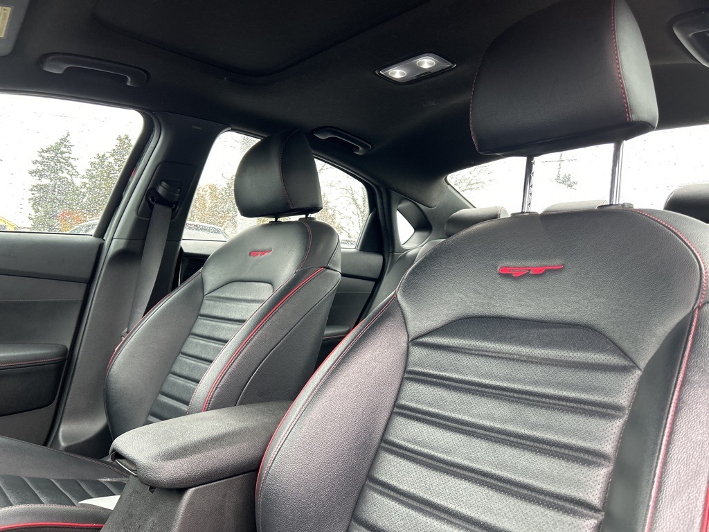 2023 Kia Forte GT photo 4