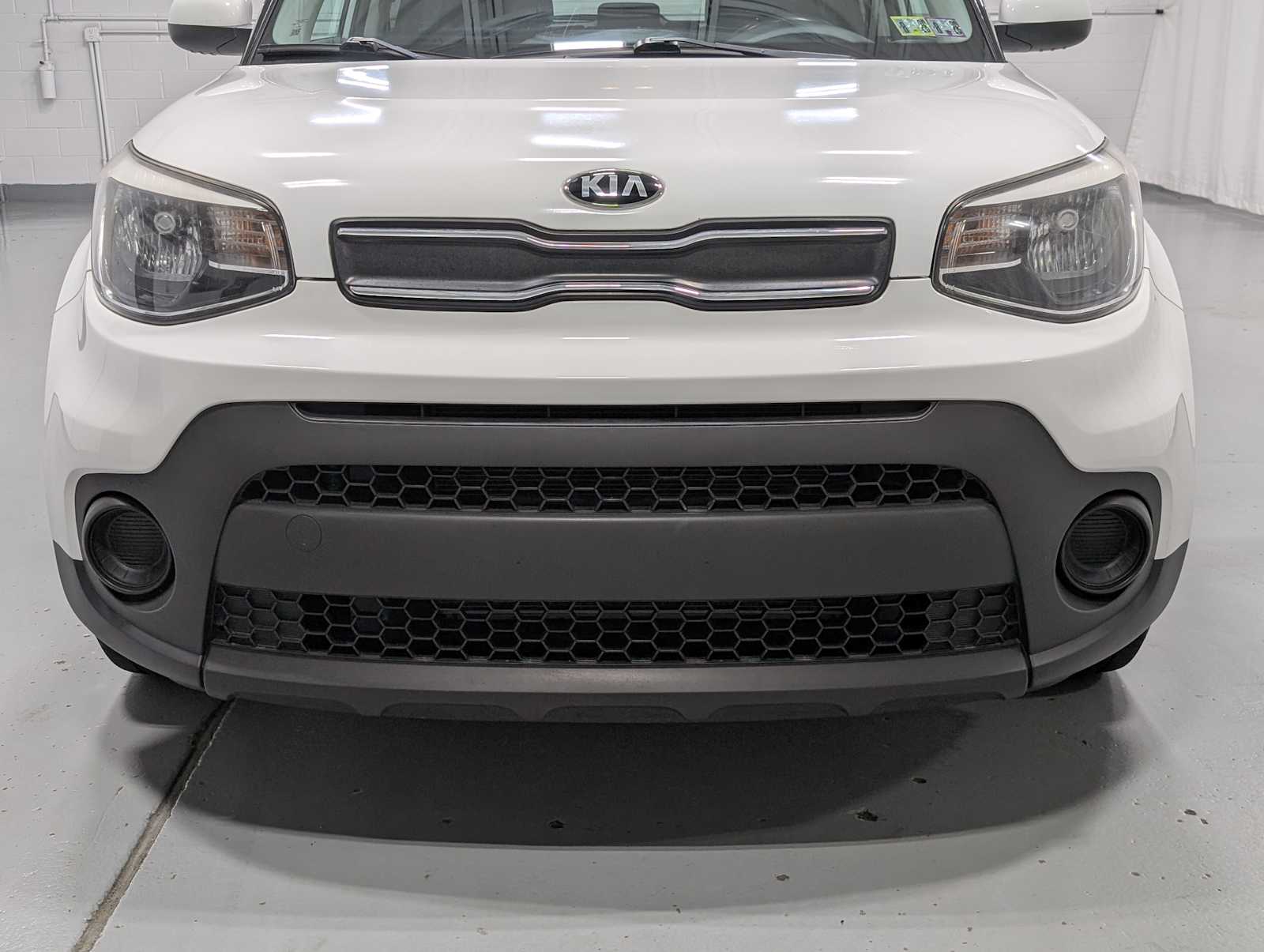 Used 2018 Kia Soul Base with VIN KNDJN2A26J7894063 for sale in Greensburg, PA