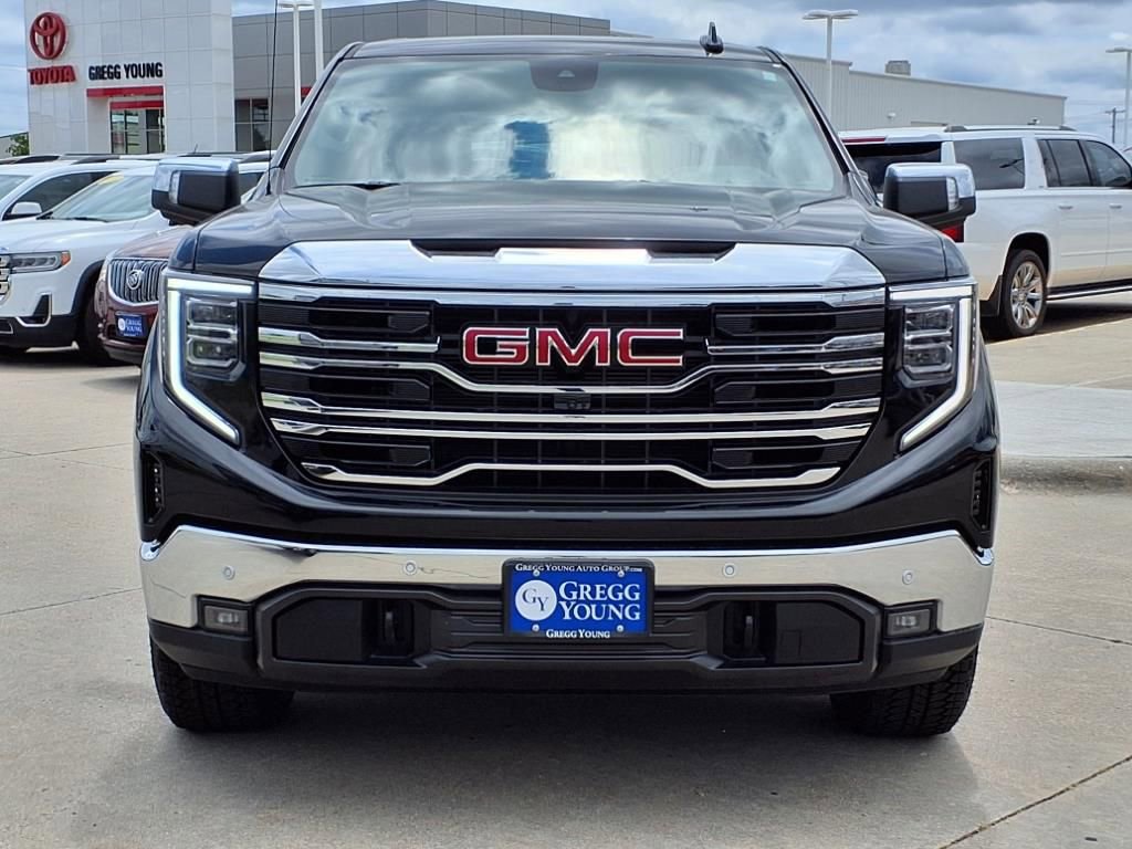 2025 Gmc Sierra 1500 SLT photo 2