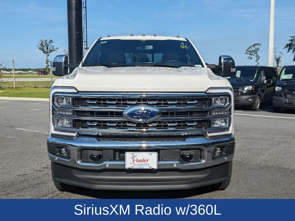 2025 Ford F-250 Lariat photo 8