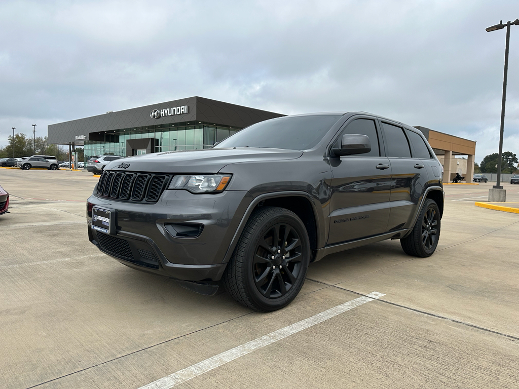 2020 Jeep Grand Cherokee Altitude's photo