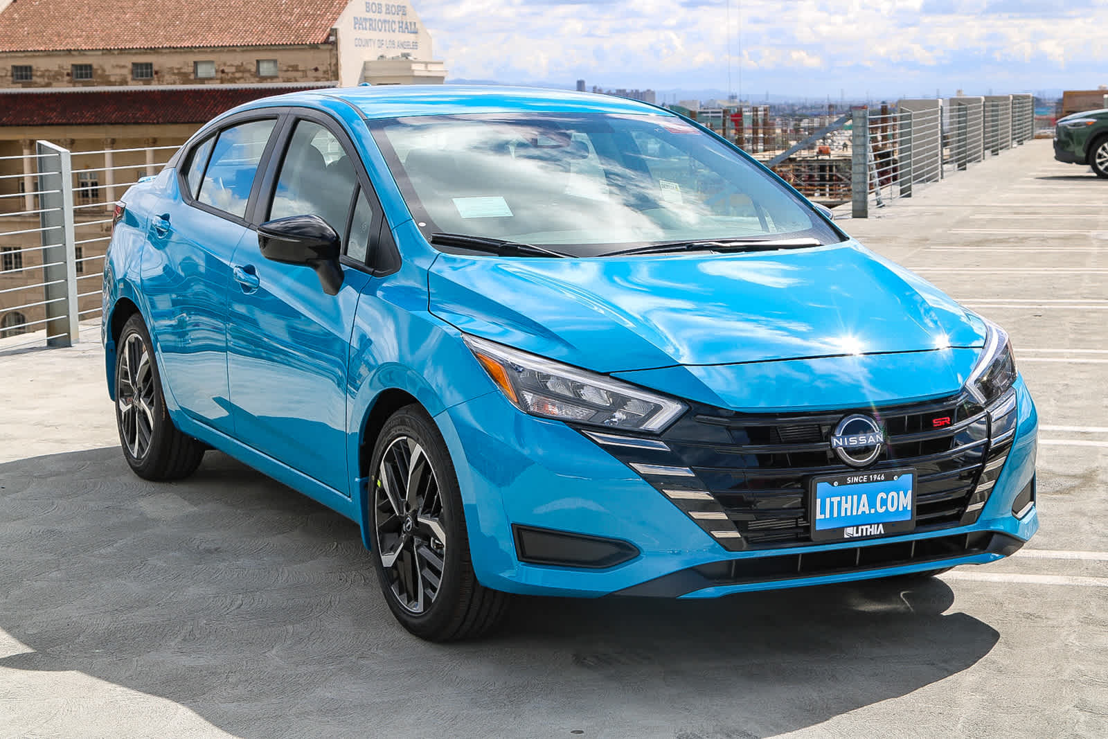 2025 Nissan Versa SR photo 2