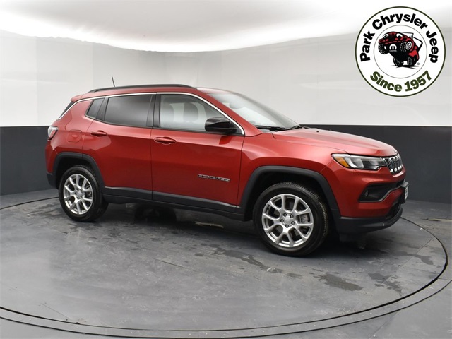 2024 Jeep Compass Latitude Lux