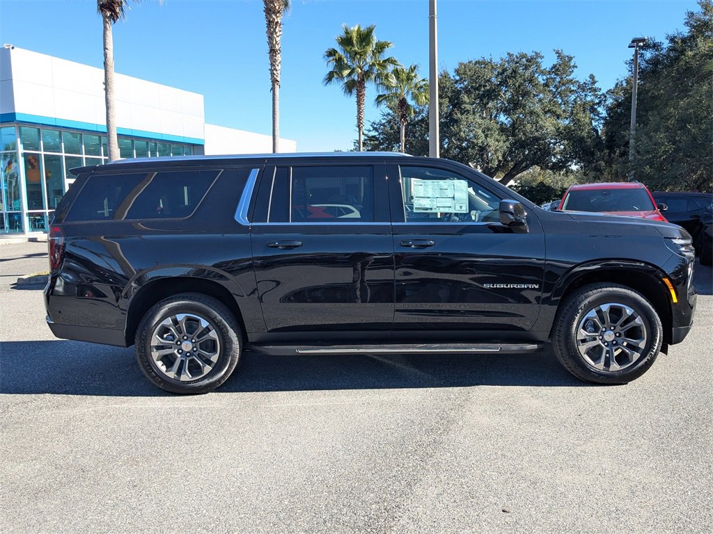 2026 Chevrolet Suburban LS photo 2