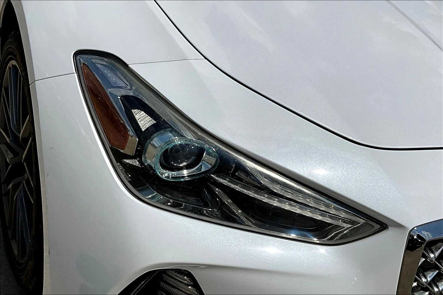 2019 Genesis G70 3.3T Advanced photo 23