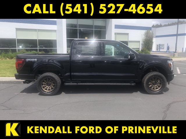 2025 Ford F-150 Lariat photo 2