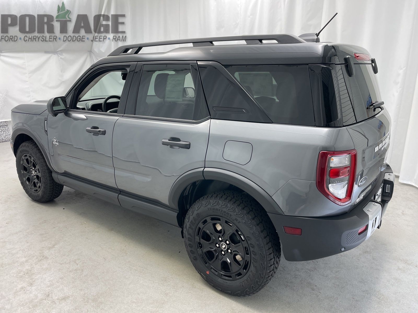 2025 Ford Bronco Sport Outer Banks photo 4