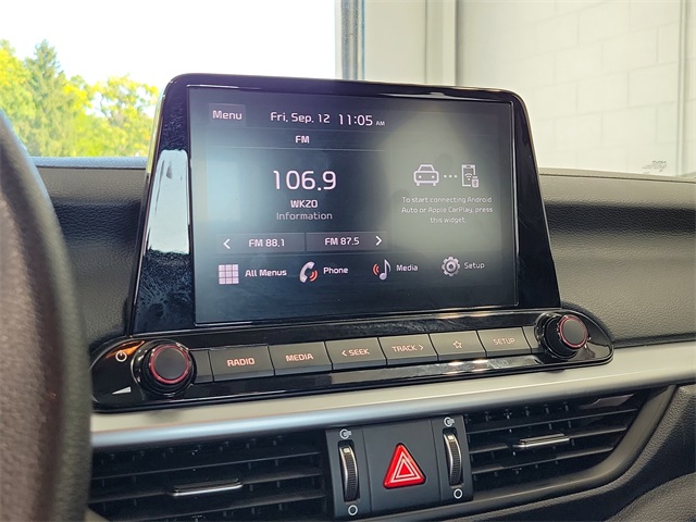 2023 Kia Forte LXS photo 17