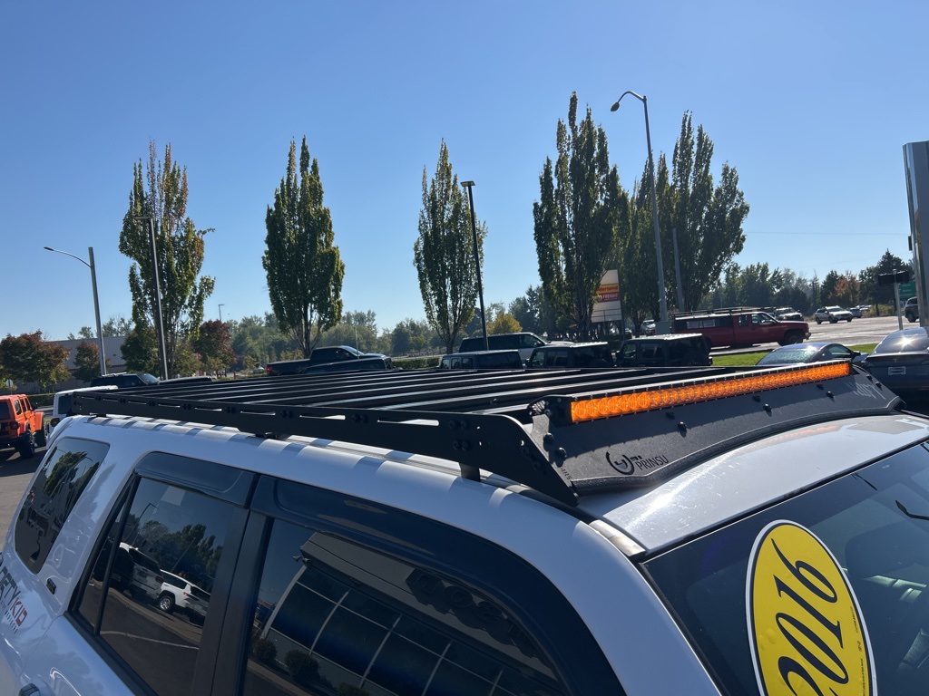 2016 Toyota 4Runner SR5 photo 10