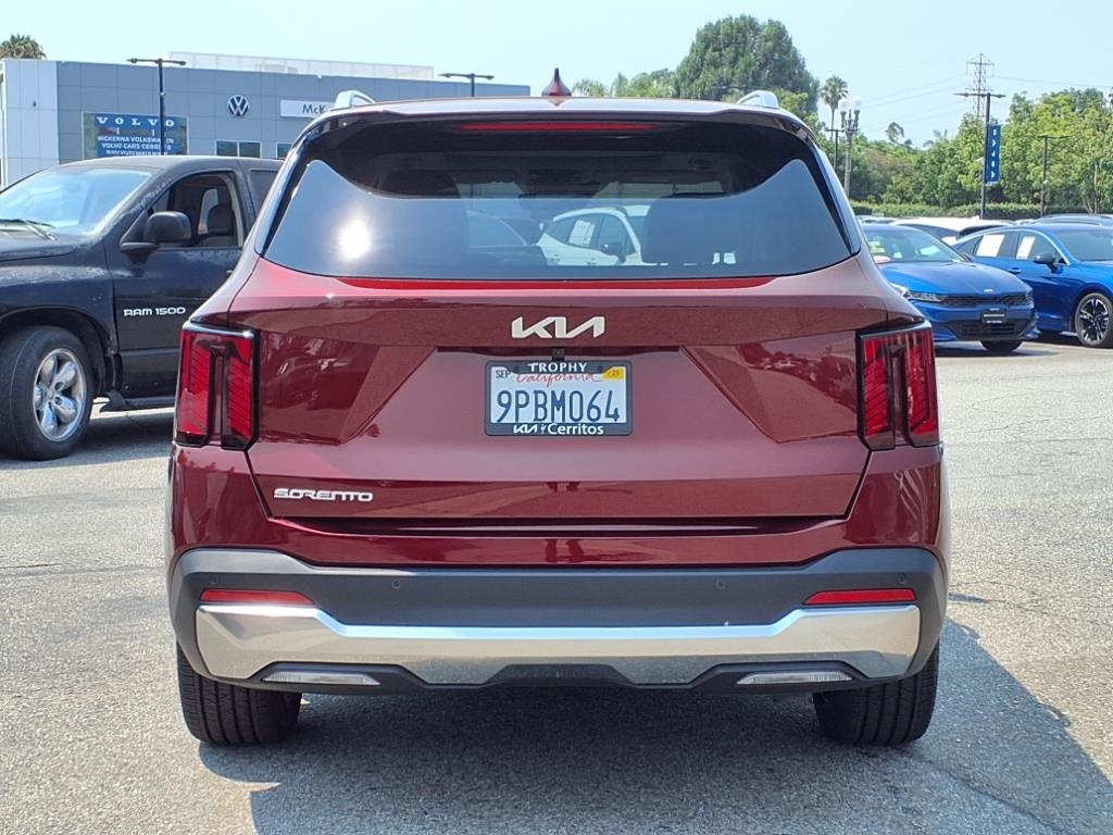 2024 Kia Sorento SX photo 4