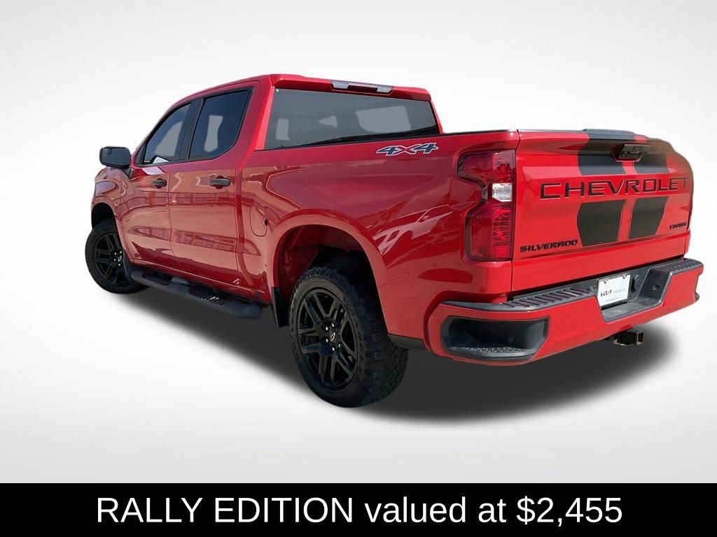 2022 Chevrolet Silverado 1500 Custom photo 2