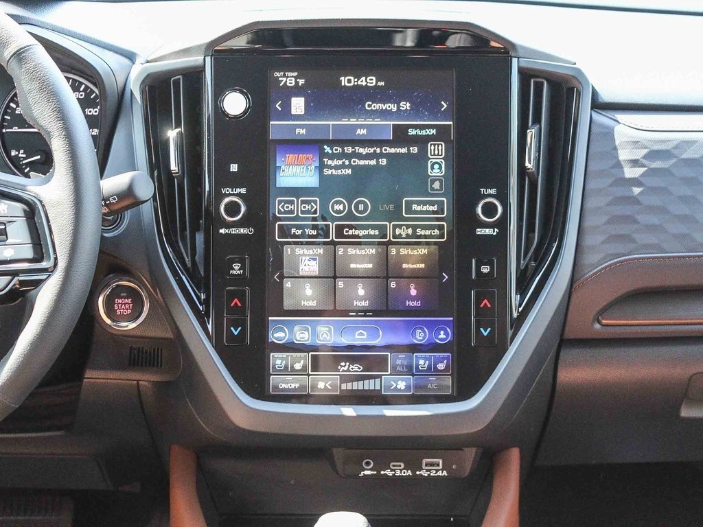 2025 Subaru Forester Touring photo 13