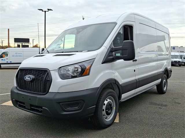 2026 Ford Transit photo 3