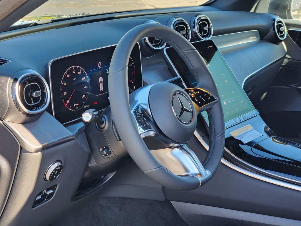 2026 Mercedes Benz GLC 300 4MATIC photo 12