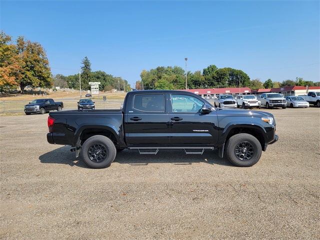 2022 Toyota Tacoma V6 4x4 photo 4