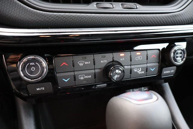 2026 Jeep Compass Limited Altitude photo 19