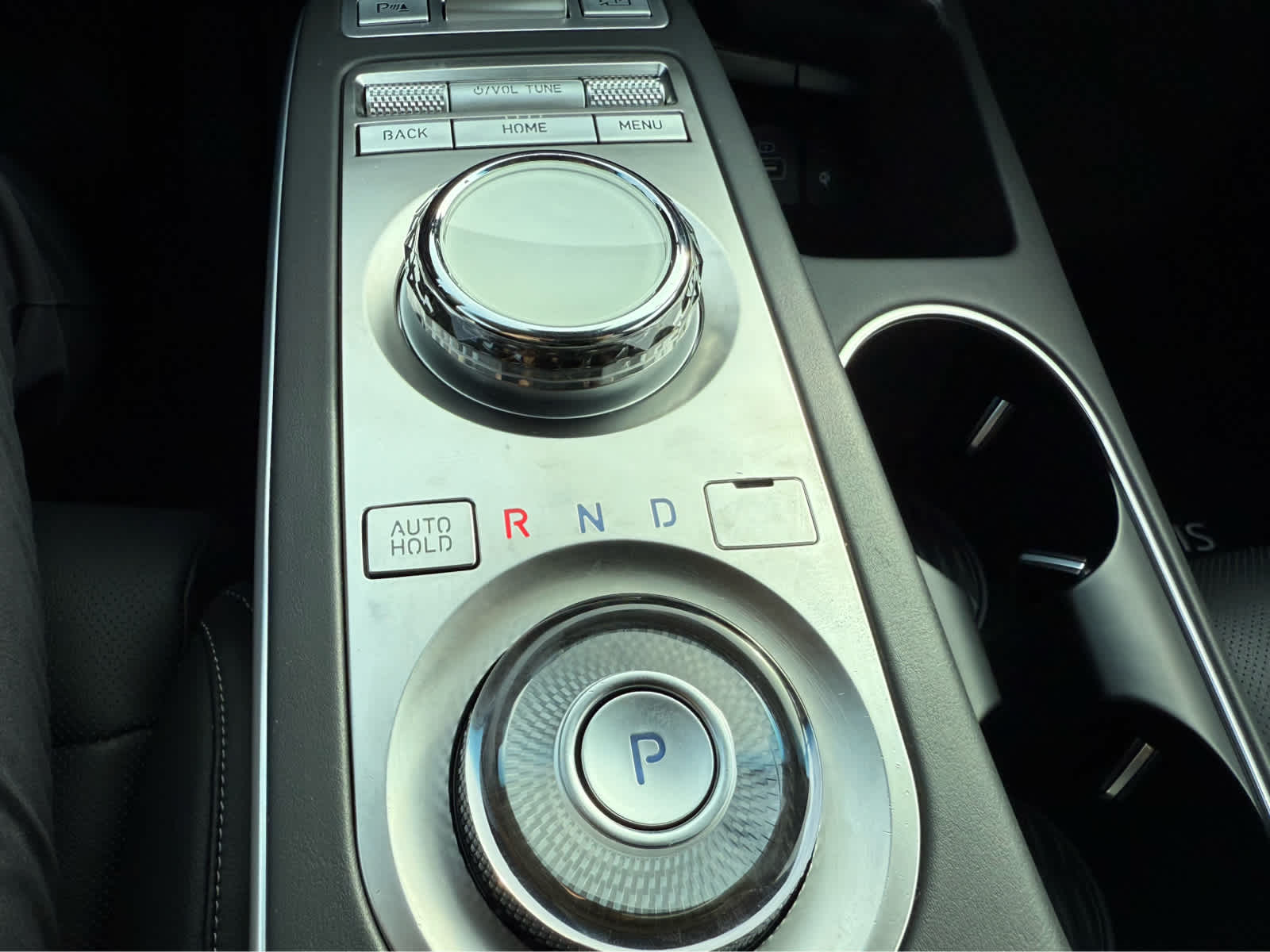 2023 Genesis GV70 2.5T photo 11