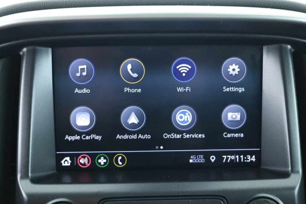 2022 Chevrolet Colorado LT photo 16