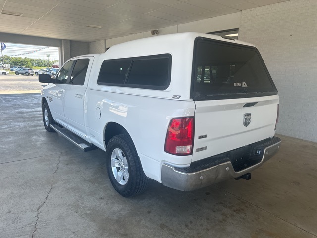 2020 Ram 1500 Classic SLT photo 3