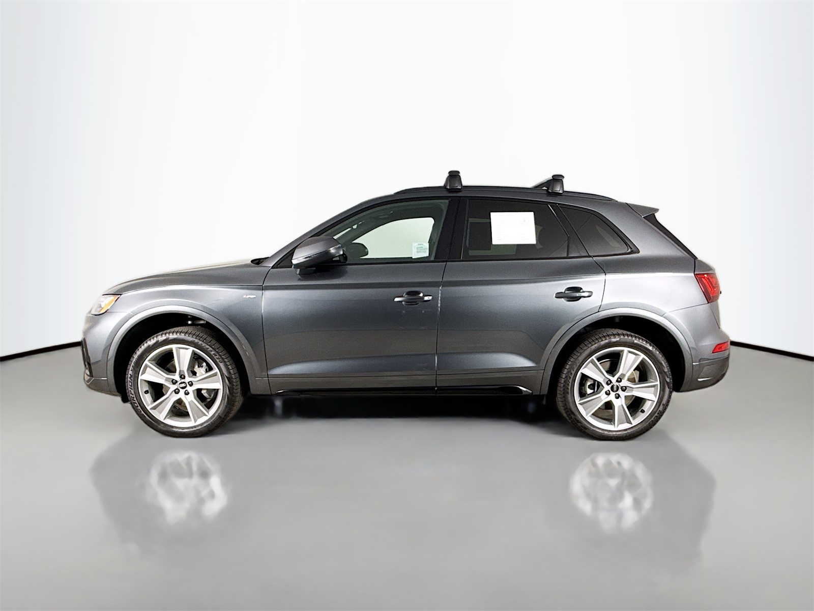 2025 Audi Q5 S line Premium photo 4