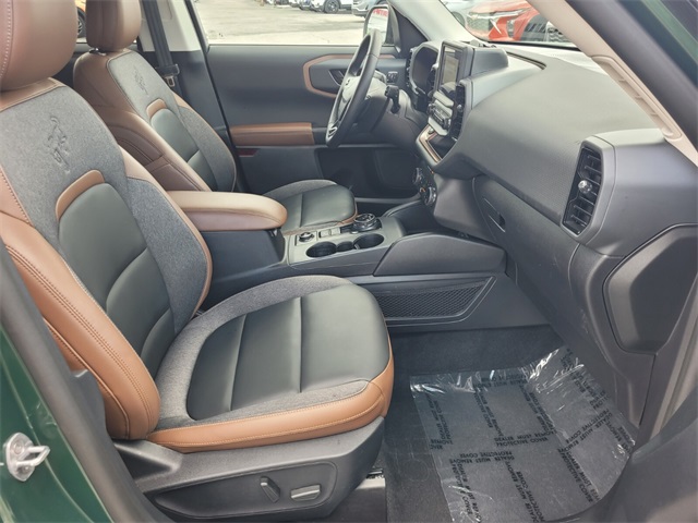 2024 Ford Bronco Sport Outer Banks photo 11