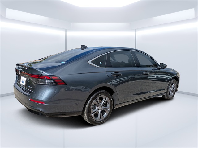 2024 Honda Accord Hybrid EX-L photo 3
