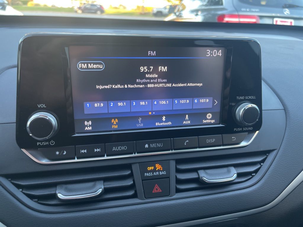 2021 Nissan Altima 2.5 S photo 14