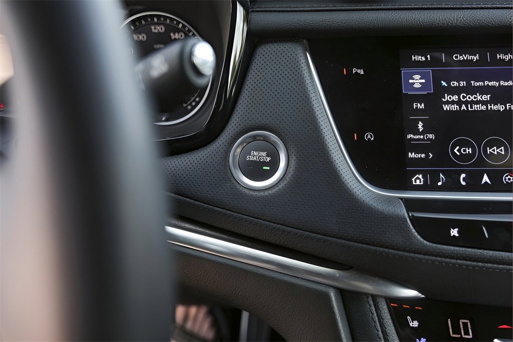 2025 Cadillac XT5 Sport photo 18