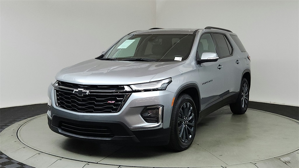 2023 Chevrolet Traverse RS photo 3