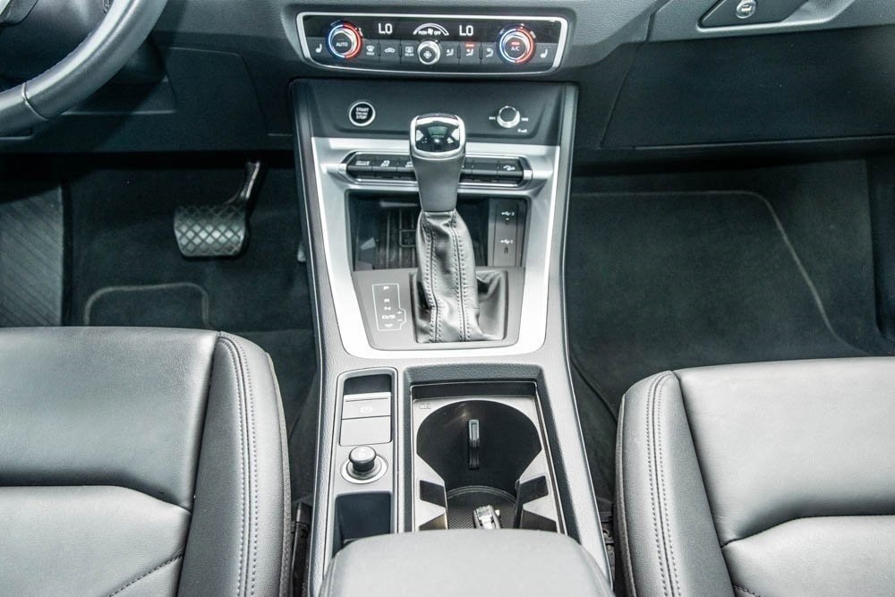 2024 Audi Q3 S line Premium photo 10