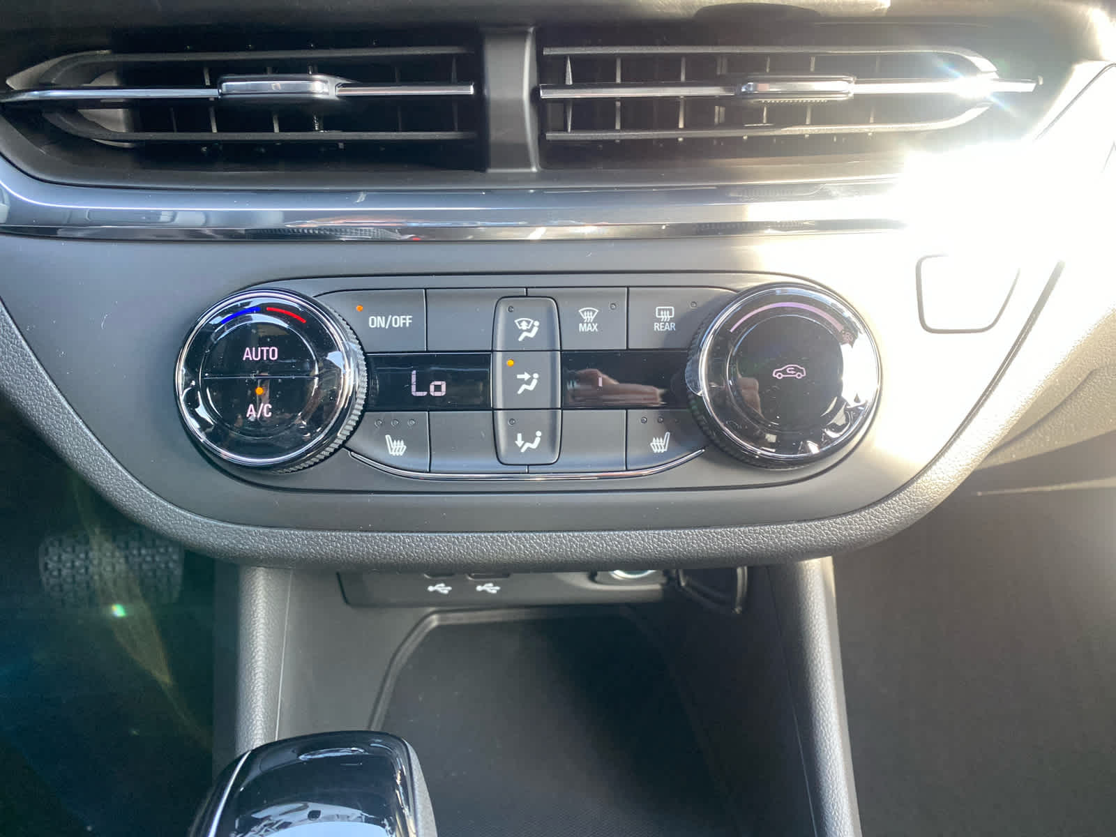 2025 Buick Envista Preferred photo 23