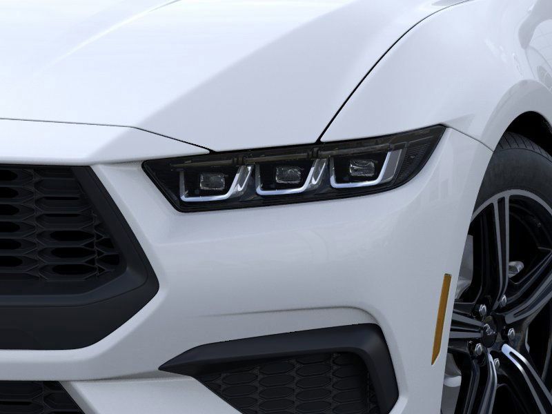 2025 Ford Mustang EcoBoost photo 15