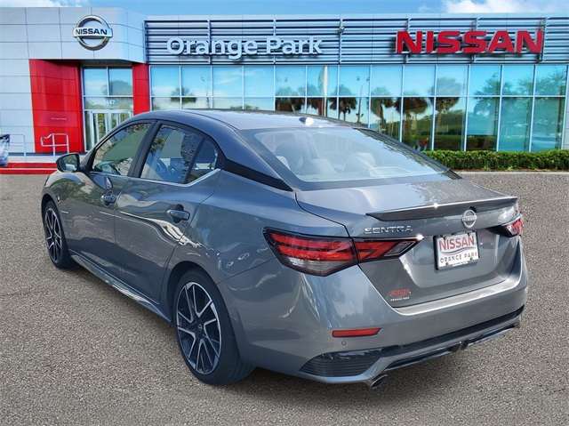2024 Nissan Sentra SR photo 3