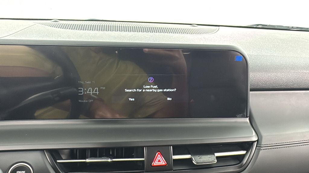 2026 Kia Seltos SX photo 25