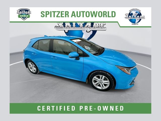 2020 Toyota Corolla Hatchback SE's photo