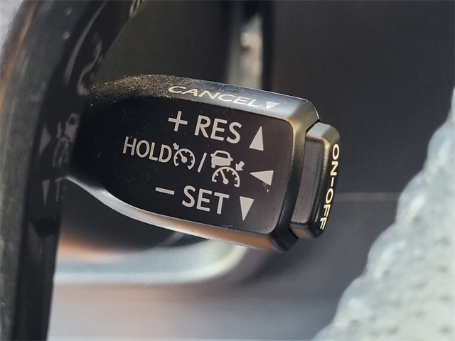2023 Toyota 4Runner TRD Off-Road photo 13