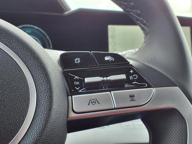 2025 Hyundai Elantra Hybrid Limited photo 18