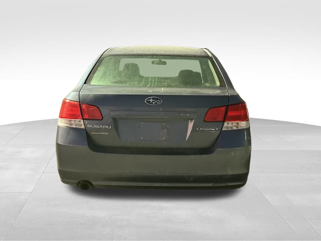 2013 Subaru Legacy 2.5i photo 4