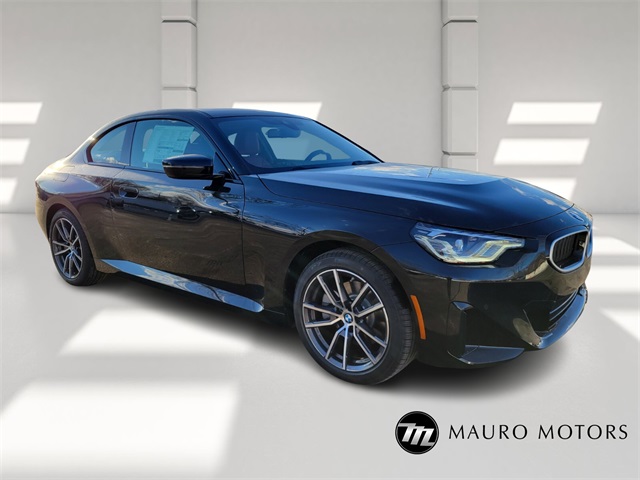 2025 BMW 2 Series 230i's photo