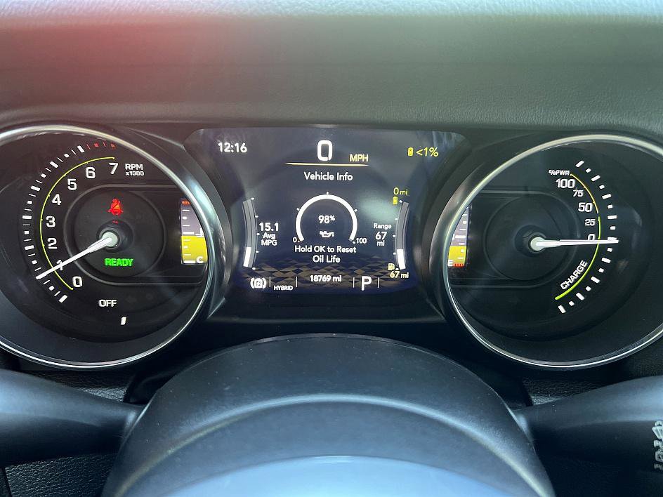 2022 Jeep Wrangler 4xe Unlimited Sahara photo 19