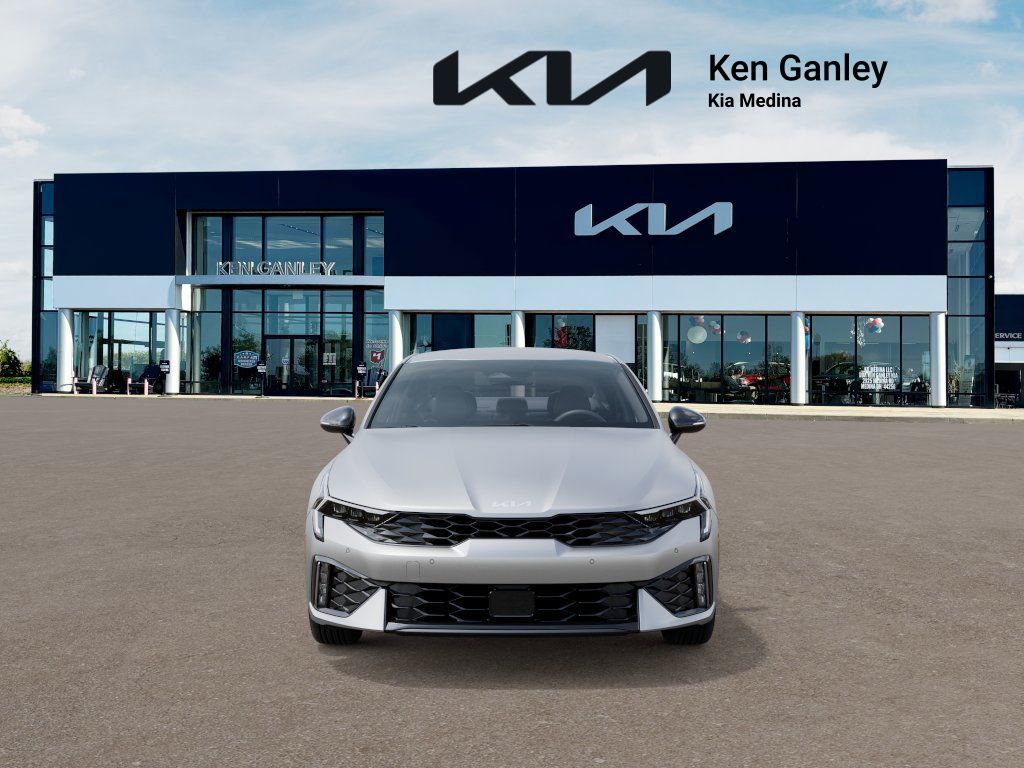 2026 Kia K5 GT-Line photo 2