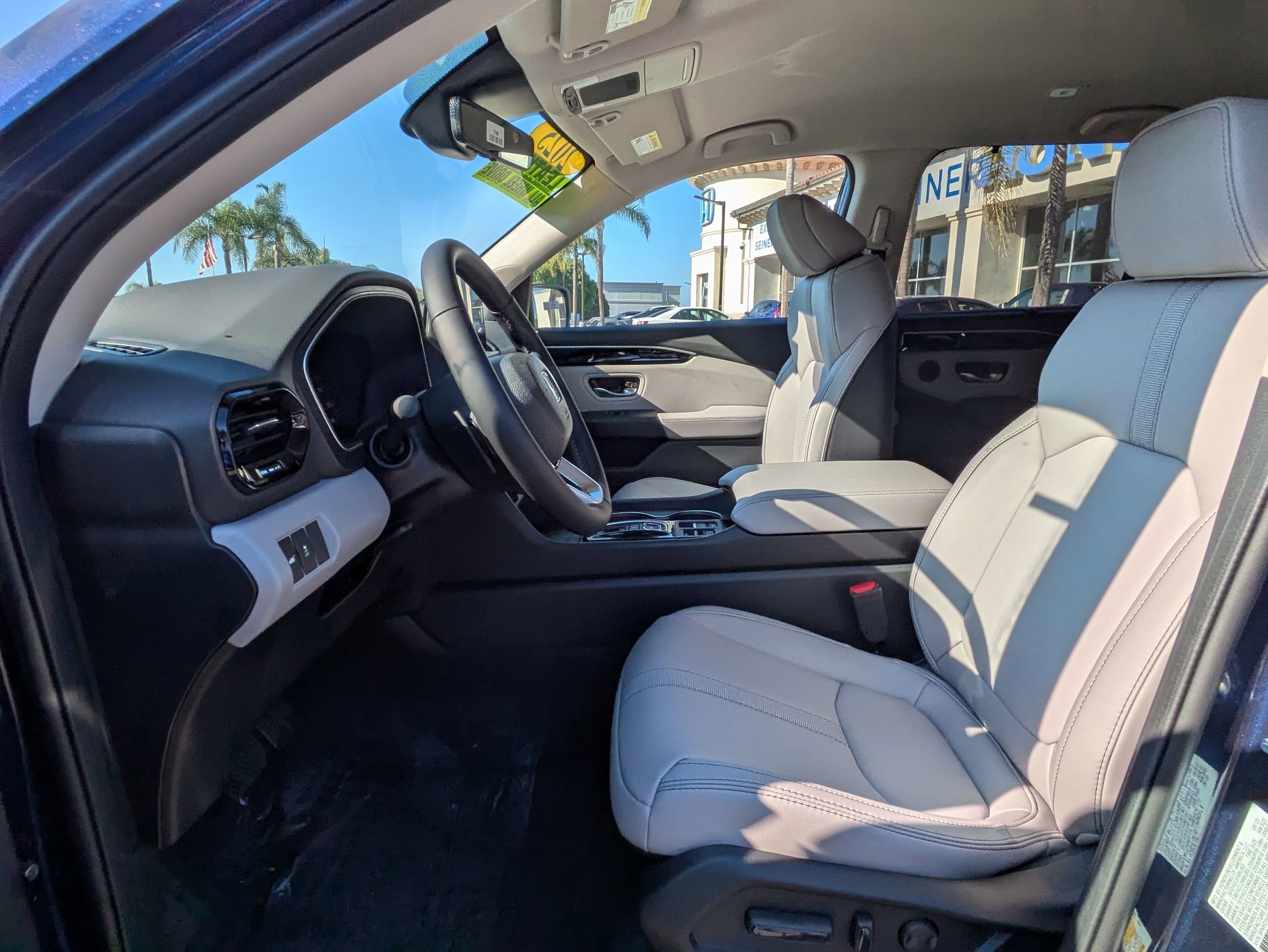2025 Honda Pilot EX-L photo 12