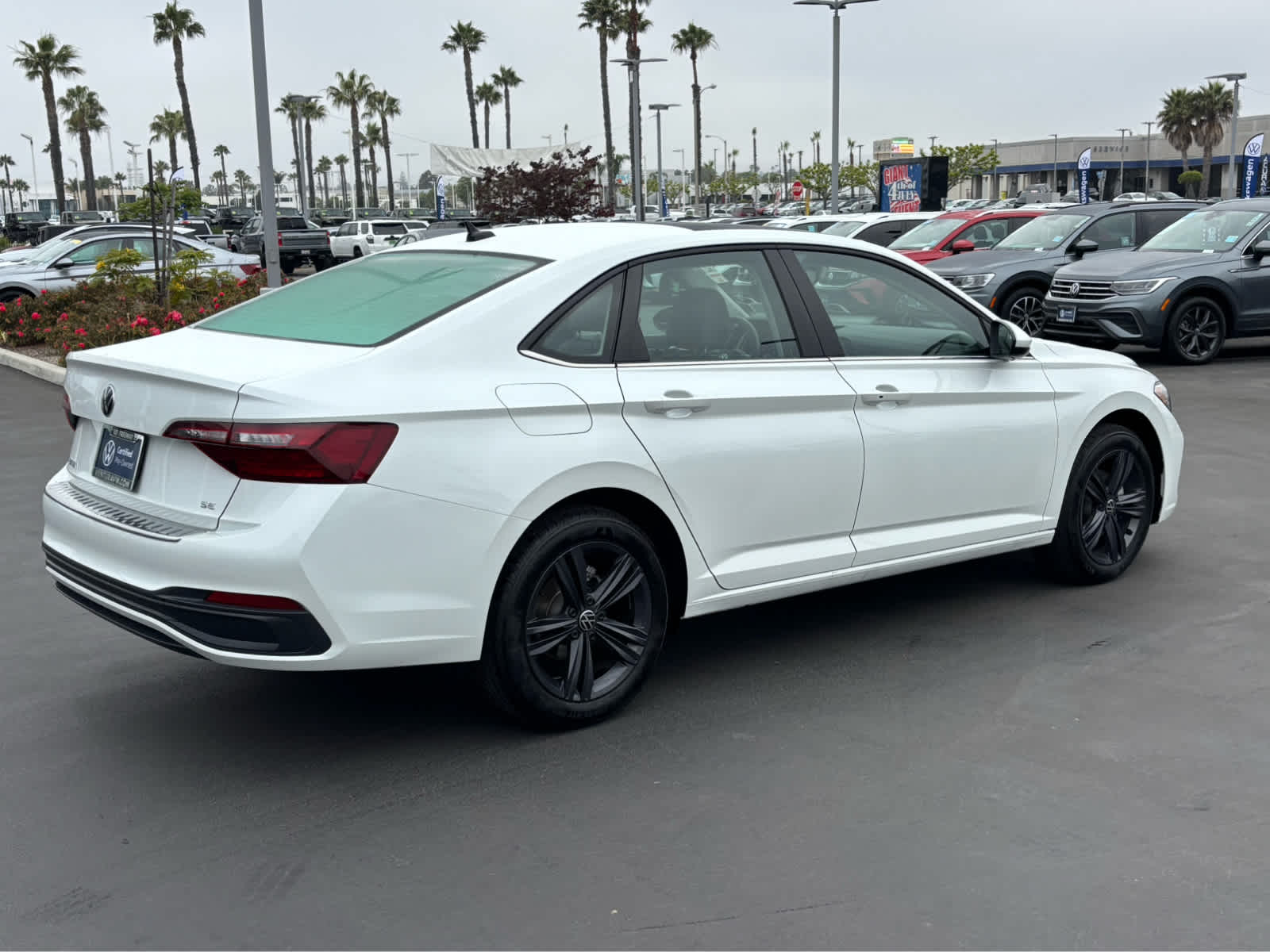 3VW7M7BU3RM065251
