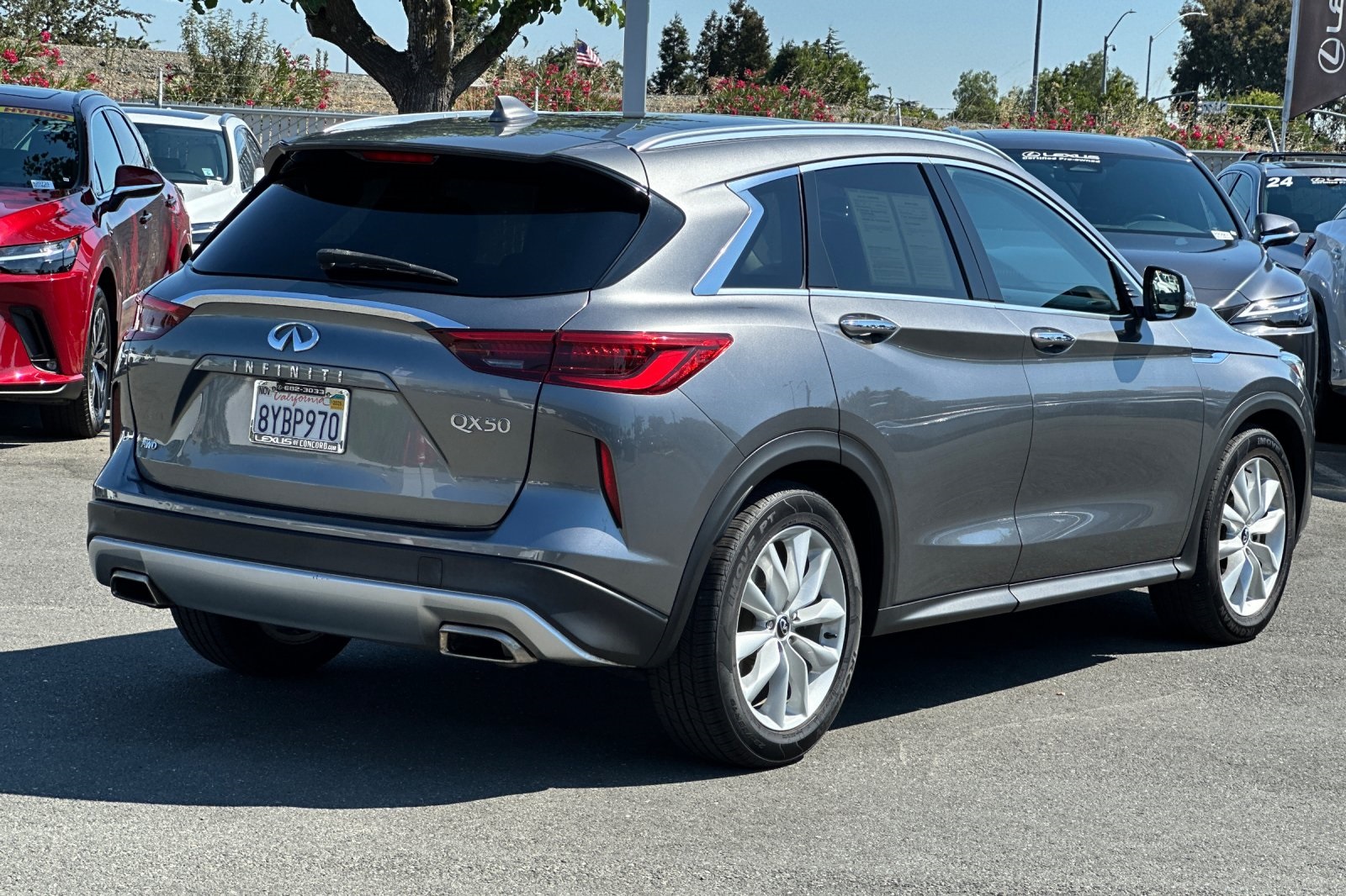 2019 Infiniti QX50 Luxe photo 4