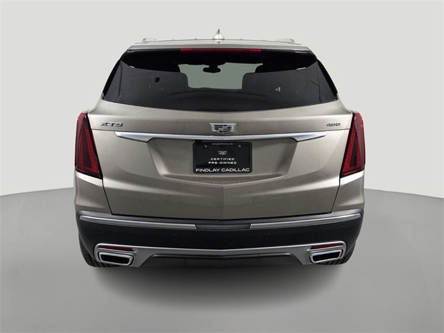 2022 Cadillac XT5 Premium Luxury photo 3
