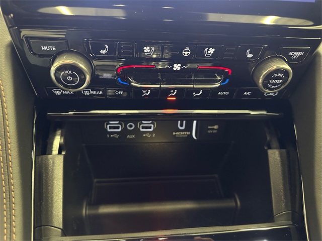 2025 Jeep Grand Cherokee Summit Reserve photo 35